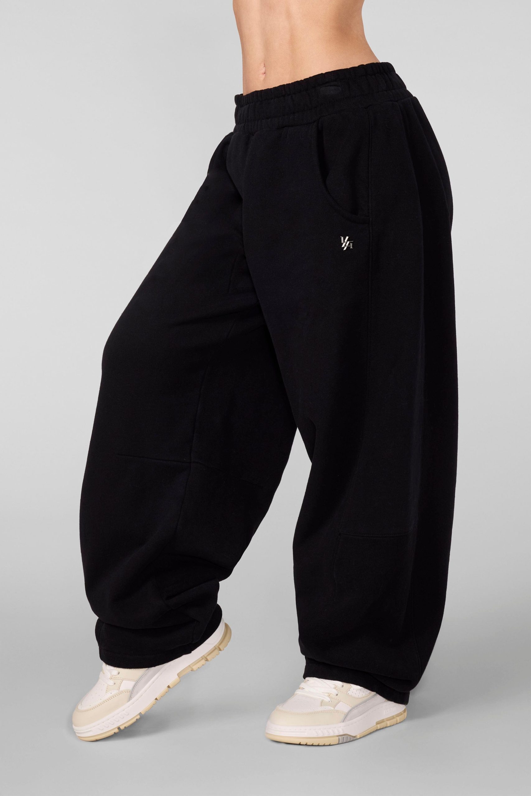 W2255 - Studio Edit Barrel Jogger - Image 9