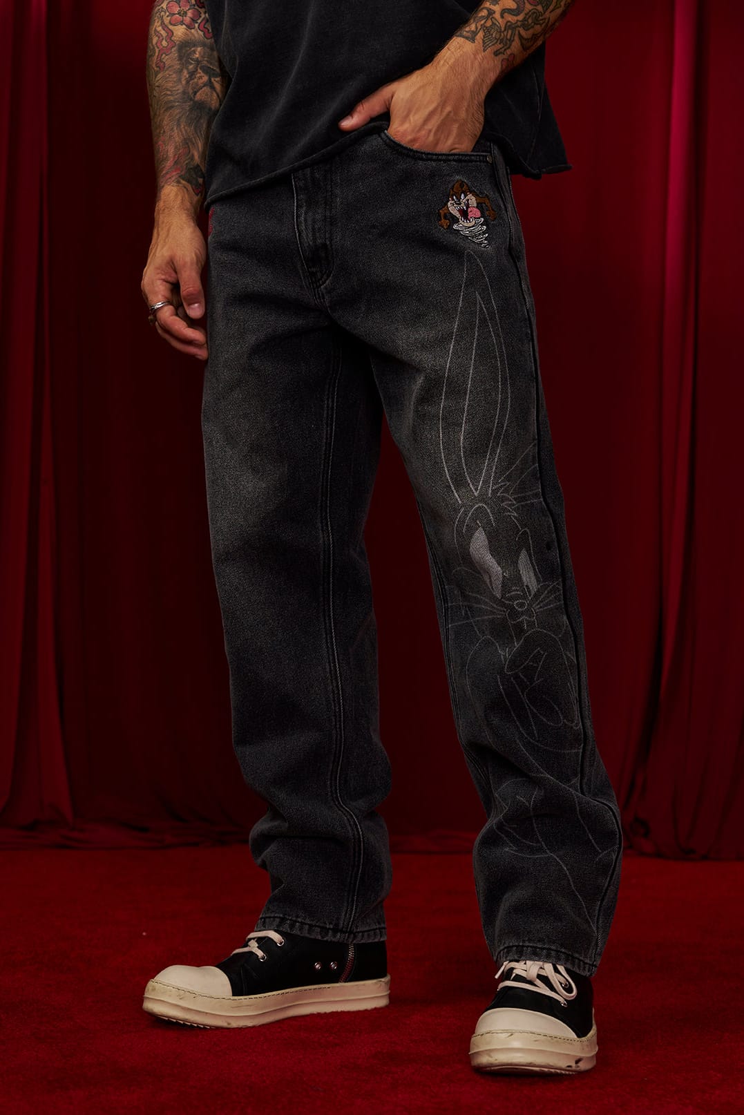 6035 - Looney Tunes Denim Jeans - Image 4