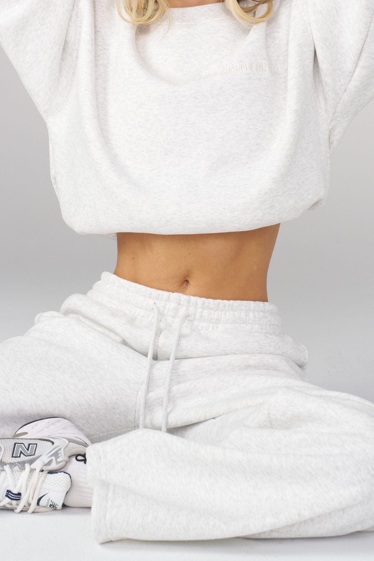 W5091 - Winter Crewneck - Image 2